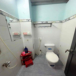 💥NHÀ [ 4x 10] 2 lầu 1 sân thượng (2PN,3WC)  KHU KÊNH NƯỚC DEN💥
