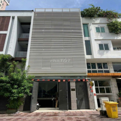 ​NHÀ ĐẸP NHƯ HÌNH – MẶT TIỀN 8M TRƯỜNG SA – CHỈ 90 TRIỆU