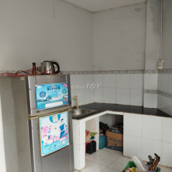 Cho thuê nhà 1 trệt 1 lầu đường Nguyễn THị Dưỡng