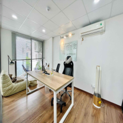 SANG NHƯỢNG VĂN PHÒNG ĐẸP KENG PHỐ HOÀNG CẦU-ĐỐNG ĐA 110M GIÁ CHỈ 16TR