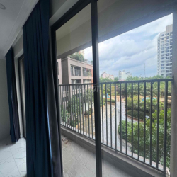 Căn Duplex View Hồ Bơi Đẹp