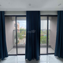 Căn Duplex View Hồ Bơi Đẹp