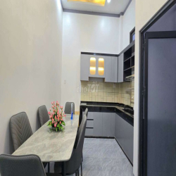 9 CHỦ BÁN NHÀ MỚI 100% KIỂU TÂN CỔ ĐIỂN 100M2 ĐƯỜNG XE 6T THÔNG