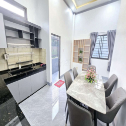 9 CHỦ BÁN NHÀ MỚI 100% KIỂU TÂN CỔ ĐIỂN 100M2 ĐƯỜNG XE 6T THÔNG