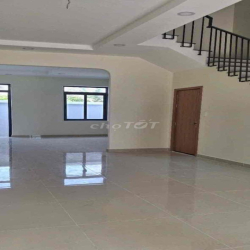 Cần cho thuê nhà kdc compound khu vực Nhà Bè thuận tiện ở ,kinh doanh