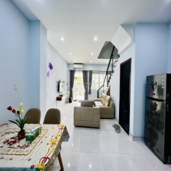 NHÀ PHỐ KDC MEGA VILLAGE KHANG ĐIỀN - 4PN 3WC - TRỤC ĐƯỜNG 20M MỚI ĐẸP