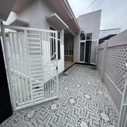 Chính chủ bán nhà đang cho thuê