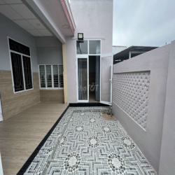 Chính chủ bán nhà đang cho thuê