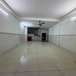 🔰CHO THUÊ NHÀ MỚI 4PN 5WC HẺM 519/ NGUYỄN VĂN KHỐI P8 GV