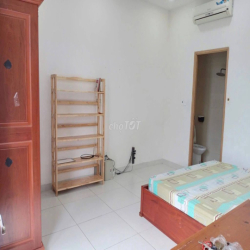 12TR- NHÀ 1 TRỆT 3 LẦU, 3PN+ MÁY LẠNH, ĐƯỜNG 8M NGAY HIỆP BÌNH