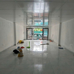 cho thuê nhà liền kề mậu lương, 50m, 2 tầng, 2 ngủ,2 vs