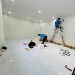 36A Hoàng Diệu, phường 8, quận Phú Nhuận.
