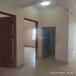 cho thuê căn hộ tòa nhà OCT1 X1