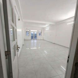 Mặt tiền đg 8 m Bình phú 1 Q6