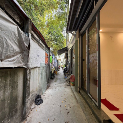 NHÀ NGUYÊN CĂN 50M2 NGAY TÁM DANH TẠ QUANG BỬU