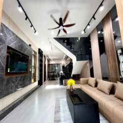 Cần cho thuê nhà HXH 338/6A Nguyễn Xí P.13 Q.Bình Thạnh