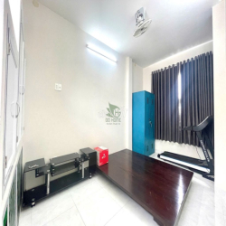 CHO THUÊ NHÀ NGUYÊN CĂN 4 TẦNG MẶT TIỀN NAM NHA TRANG GIÁ 10 TRIỆU
