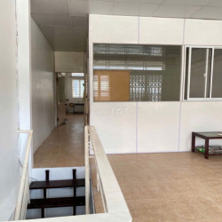 Nhà 3 phòng ngủ 2 mặt tiền hẻm – Hẻm Đề Thám – Gần Hồ Xáng Thổi