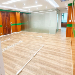 CHO THUÊ VĂN PHÒNG 130m² tầng 5 – DỊCH VỌNG HẬU, CẦU GIẤY, HÀ NỘI