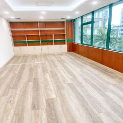 CHO THUÊ VĂN PHÒNG 130m² tầng 5 – DỊCH VỌNG HẬU, CẦU GIẤY, HÀ NỘI