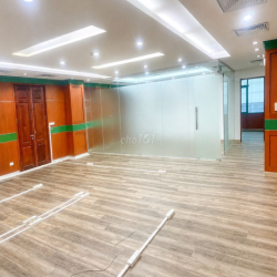 CHO THUÊ VĂN PHÒNG 130m² tầng 5 – DỊCH VỌNG HẬU, CẦU GIẤY, HÀ NỘI