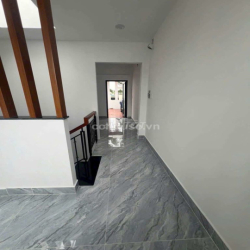 CHO THUÊ NHÀ MẶT TIỀN 59A Đường 3/2, Quận 10 Nhà Trống Giao Ngay