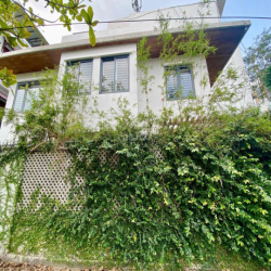 CHO THUÊ VILLA SÂN VƯỜN 2PN GẦN CẦU THUẬN PHƯỚC