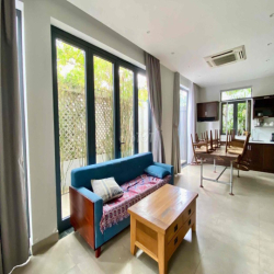 CHO THUÊ VILLA SÂN VƯỜN 2PN GẦN CẦU THUẬN PHƯỚC