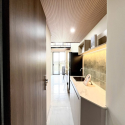  DUPLEX QUẬN 7 – 2 PN – BAN CÔNG – MÁY GIẶT RIÊNG – FULL NỘI THẤT MỚI