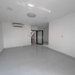 Cho thuê nhà phố lovera park- Nhà mới ở ngay- Gía 12 triệu/tháng