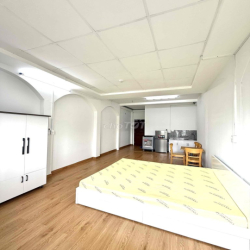 CHÍNH CHỦ CHO THUÊ PHÒNG FULL NỘI THẤT NGAY MẶT TIỀN HỒNG HÀ