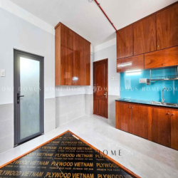 1Trệt + 1 Lầu  ngay mặt tiền Lý Phục Man - Full Nội Thất