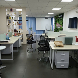 Văn phòng cho thuê gần sân bay T3,,105m2.lê văn huân.p13.tân bình