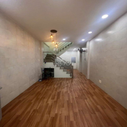 cho thuê nguyên căn hà tôn huyền Q11