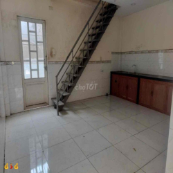 Nhà cho thuê KDC hoàng hải thích hợp ở gđ bán hàng onl, kho chứa hàng