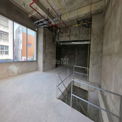 Cho thuê shophouse Urban Hill - Phú Mỹ Hưng, căn góc 2 mặt tiền, 236m2
