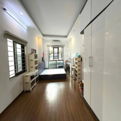 cho thuê nhà 3pn 12tr Phường Lĩnh Nam, Hà Nội