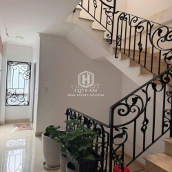 CÓ THANG MÁY - Nhà MT Nguyễn Thiện Thuật, Quận 3 - DT 6.5x18m, 5TẦNG