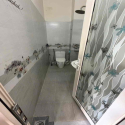 🏦 Nhà mới NC nup hẻm Quang Trung P8