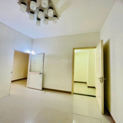 CHUYÊN CHO THUÊ PHÒNG TRỌ GIÁ RẺ TẠI C/C ERATOWN GIÁ TỪ 1TR5 - 4TR/TH