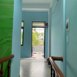 CHO THUÊ NHÀ GẦN FPT, 3PN, GIÁ 12TR