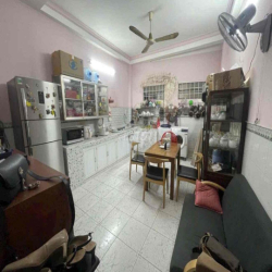 Hẻm 8m Thông,Nhà 3 Tầng,3PN,3WC,Thông Thoáng Sạch Sẽ,Khu Dân Trí Cao