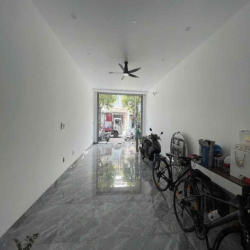 NHÀ THẬT GIÁ THẬT KHU BÀU CÁT 2 CHO THUÊ