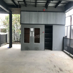 CHO THUÊ MẶT TIỀN LỚN TRUNG TÂM Q1