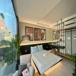 TRỐNG PHÒNG STUDIO VIEW KÍNH FULL NỘI THẤT NGAY AEON MALL TÂN PHÚ