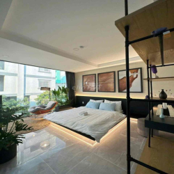 TRỐNG PHÒNG STUDIO VIEW KÍNH FULL NỘI THẤT NGAY AEON MALL TÂN PHÚ