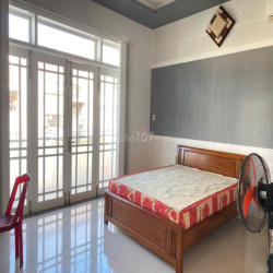 bán nhà phố cổ hội an - vị trí khách nước ngoài đi lại nhiều