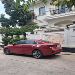 cho thuê nguyên căn MT 3.5 lầu nhà mới ngay võ văn kiệt ADV