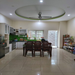 Nhà phố 3 lầu gần Nguyễn Thị Thập,KDC An Phú Hưng giá 25tr/tháng