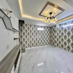 Cần cho thuê nhà MT 28A Đường Số 4 Cư Xá Đô Thành, Phường 4, Quận 3